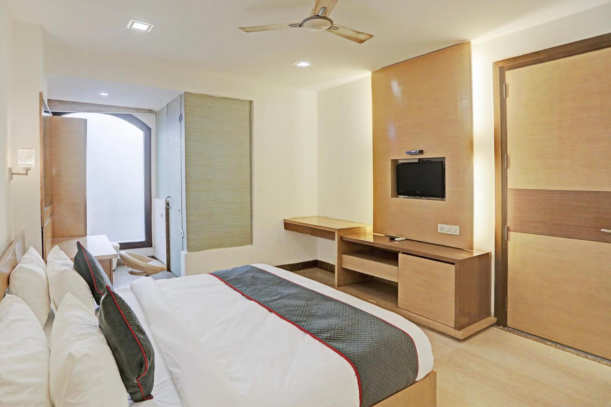 Townhouse Relax Suits A Boutique Hotel Vasundhara กาเซียบัด ภายนอก รูปภาพ